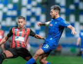 الفتح ضد الرياض .. التعادل السلبي يحسم الشوط الأول