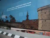 القاهرة تزين الطريق الدائرى بلوحات فنية استعدادا لافتتاح المتحف الكبير.. صور
