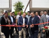 محافظ أسيوط يفتتح المعرض الزراعى بتخفيضات تصل 50 ألف جنيه على الجرارات