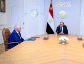 الرئيس السيسى يثنى على الخدمات المُقدمة من جانب صندوق تكريم الشهداء 