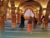 أوقاف جنوب سيناء تستقبل وفدا سياحيا من الهند بمسجد الصحابة
