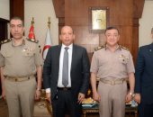 الخدمات الطبية للقوات المسلحة توقع بروتوكولى تعاون مع طب القاهرة وهيئة التأمين الصحى