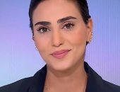مذيعة تنقل خبر توقفها بسبب السرطان فى ختام النشرة: أنا رايحة بس راجعة أقوى.. فيديو