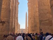 10 صور ترصد بهجة سياح العالم فى معابد الكرنك قبل حفل افتتاح المتحف المصرى الكبير