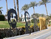 مجسم لمحمد صلاح بطريق المتحف المصرى الكبير.. ضمن 500 شخصية مؤثرة