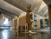 تفاصيل صناعة الدعوة الخاصة باحتفالية المتحف المصرى (فيديو)