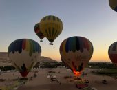 ضيوف مصر تستمتع برحلات البالون الطائر فى سماء الأقصر