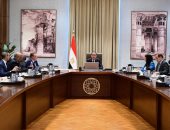 مدبولي: توجيهات من الرئيس بسرعة إدخال مشروعات الطاقة المتجددة على الشبكة القومية للكهرباء