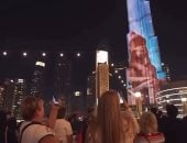 برج خليفة يقدم عروضا ضوئية مبهرة احتفالا بالمتحف المصرى الكبير.. صور