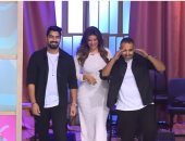 نجوم أكتوبر يجمعون بين الغناء والتمثيل فى حلقة خاصة مع منى الشاذلى