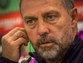 مدرب برشلونة: أولمو وليفاندوفسكي جاهزان لمبارة إلتشي ونواصل دعم يامال