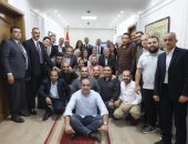 محافظ الجيزة يشيد بجهود فريق عمل تجهيز افتتاح المتحف المصري الكبير