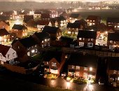 دراسة: التلوث الضوئى ليلا قد يزيد خطر الإصابة بأمراض القلب القاتلة