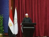 من المعاهد الأزهرية للطلاب الوافدين: أنتم سفراء الأزهر في نشر سماحة الإسلام