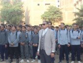 تعليم الجيزة: لا تهاون فى تطبيق لائحة الانضباط على الطلاب المتأخرين 