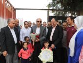 محافظ المنيا يتابع انتظام الدراسة بمدرسة سمالوط الحديثة 