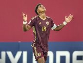 فنزويلا تُسقط إنجلترا وتزاحم مصر على الصدارة في مونديال الناشئين