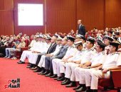 توافد المواطنين على مديرية أمن القاهرة لحضور مراسم قرعة الحج 2026