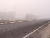 شبورة تغطى سماء القليوبية.. وتحذيرات مرورية لتفادى الحوادث.. فيديو