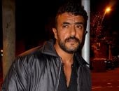 أحمد العوضي: الرجل القوي نسيانه صعب والمرأة تحب الشعور بضعفها أمام الرجل