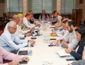 وزير قطاع الأعمال يعقد اجتماعًا موسعًا مع الرؤساء التنفيذين لشركات القابضة للقطن والغزل والنسيج