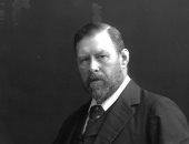 برام ستوكر مؤلف رواية دراكولا.. من ملهمه لتجسيد شخصية مصاص الدماء؟