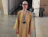 السائحون حول العالم يرتدون الجلابية البلدي.. جواز سفر للثقافة الشعبية