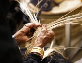 "الحرف اليدوية" فى السعودية.. فنون عريقة أحيتها مبادرات حكومية متنوعة