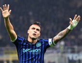 إنتر ميلان يستعيد صدارة ترتيب الدورى الإيطالى بثنائية ضد لاتسيو