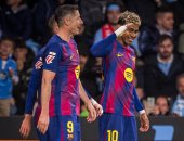 هاتريك ليفاندوفسكي يقود برشلونة لسحق سيلتا فيجو برباعية.. فيديو