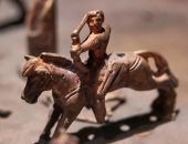 العثور على سيف يعود تاريخه إلى 2500 عام فى كازاخستان