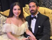 تفاصيل فستان كتب كتاب مي عز الدين.. اعرف سعره ولمستها على تصميمه