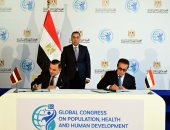 رئيس الوزراء يشهد مراسم توقيع مذكرة تفاهم فى الرعاية الصحية بين مصر ولاتفيا