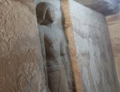 منطقة البابين الفرعونية فى المنيا.. يرجع تاريخها إلى 4 آلاف عام ق.م.. أهم معالمها معبد حتحور إله عمال المناجم وتقطيع الأحجار.. بها الكثير من المقابر ذات القباب الصغيرة.. وبقايا هرم يرجع للأسرة الثالثة.. صور