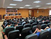 مخاطر السوشيال ميديا وإدمانها وأخلاقيات الطلاب فى ندوة بجامعة كفر الشيخ