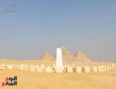 الأهرامات منارة إبداع الفنانين التشكيليين من مختلف دول العالم