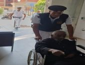 الأجهزة الأمنية بالقاهرة تستجيب فوريا لاستغاثة مسن من ذوى الاحتياجات الخاصة