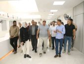محافظ الوادى الجديد يتفقد أعمال إنشاء المركز التكنولوجى بديوان عام المحافظة تمهيدًا لافتتاحه