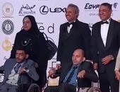 ذوو الهمم يزينون ريد كاربت افتتاح مهرجان القاهرة