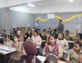 تجاوزت 93%.. مدير تعليم الجيزة يشيد بارتفاع نسبة الحضور بمدارس إدارة الصف
