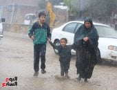 أمطار غزيرة تضرب العياط وشمال الصعيد.. صور