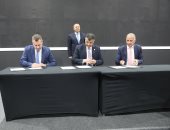 نائب رئيس الوزراء يشهد توقيع عقد إدارة وتشغيل شبكة القطار الكهربائى السريع