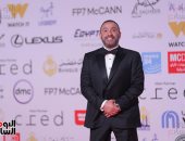 البدل الرجالية بمهرجان القاهرة السينمائي في ميزان الموضة.. مين أشيك؟