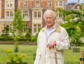 بصورة جديدة وتورتة.. ملك بريطانيا يحتفل بعيد ميلاده الـ 77 فى ويلز