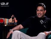 تامر حسين: عمرو دياب سجل ابتدينا فى اللحظة الأخيرة.. وأعدت كتابة خطفونى 9 مرات