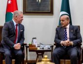 العاهل الأردنى ورئيس وزراء باكستان يؤكدان رفض تهجير الفلسطينيين ودعم حل الدولتين