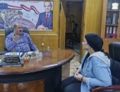 رئيس النقابة العامة للعاملين بالنقل البرى فى حوار لليوم السابع: التحول الكامل للسيارات الكهربائية قادم بعد مشروعات المونوريل والأتوبيس الترددى.. 10ساعات الحد الأقصى للقيادة المتواصلة وندعم تقنين أوضاع التوك توك