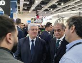 وزير التعليم العالي يتفقد أجنحة معرض "Cairo ICT"