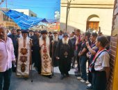 البهجة والفرحة ترسم ملامح ختام إحتفالات المولد السنوي لدير مارجرجس بجبل الرزيقات غرب الأقصر.. اللجنة البابوية بالدير تشارك في الصلوات والعظات الختامية.. وتورتة 5 أمتار هدية لضيوف الاحتفالية.. صور