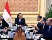 رئيس الوزراء يجتمع مع رئيس المركز الوطنى لتخطيط استخدامات أراضى الدولة